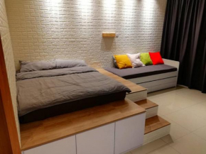 93-Jy Palazio Studio For 4pax Street City view
